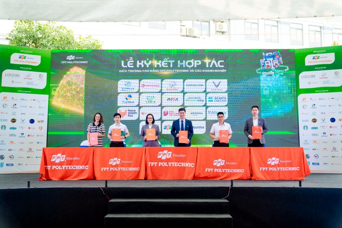 học bổng trở thành điểm tựa của nhiều học sinh sau kỳ thi trung học phổ thông hình ảnh 4 hoc bong tro thanh diem tua cua nhieu hoc sinh sau ky thi trung hoc pho thong hinh anh 4