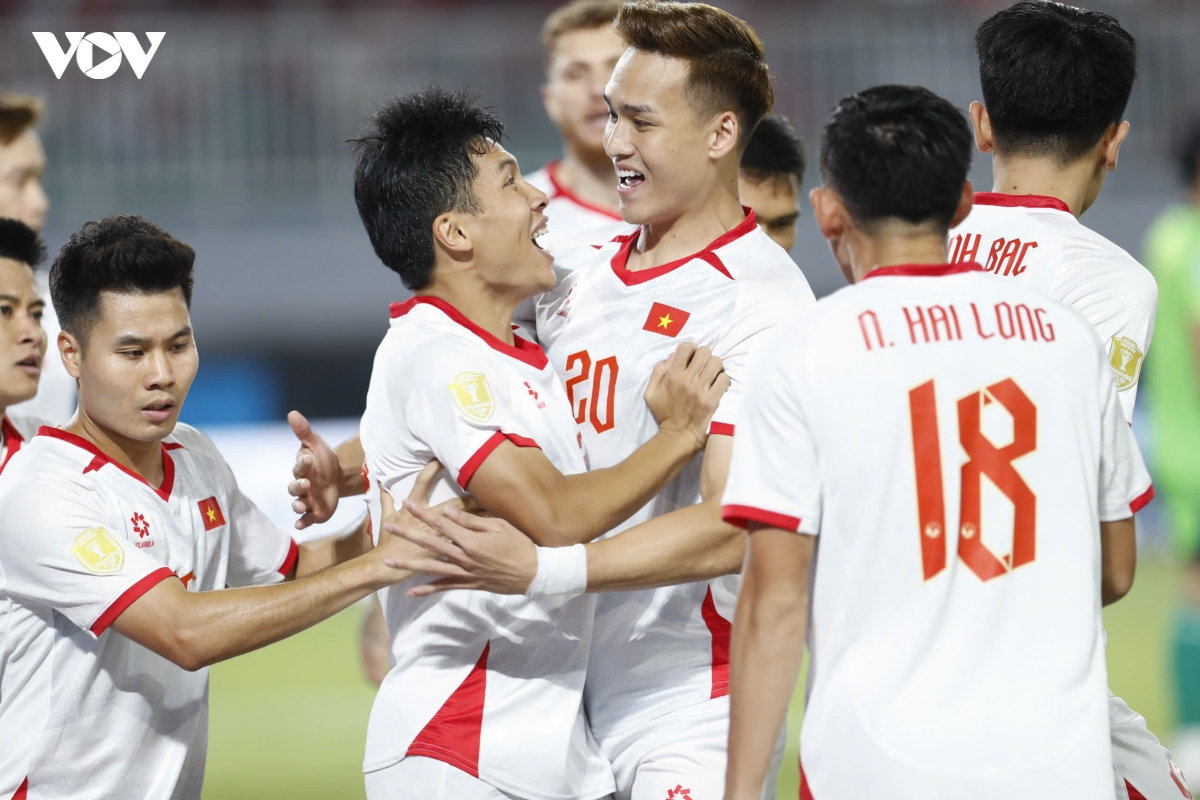 dư âm indonesia 0-3 việt nam người hâm mộ đồng loạt xin lỗi hlv kim sang sik hình ảnh 1 du am indonesia 0-3 viet nam nguoi ham mo dong loat xin loi hlv kim sang sik hinh anh 1