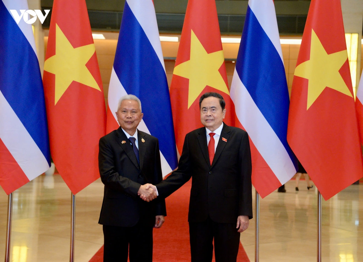 chu tich quoc hoi tran thanh man hoi dam chu tich ha vien thai lan hinh anh 5