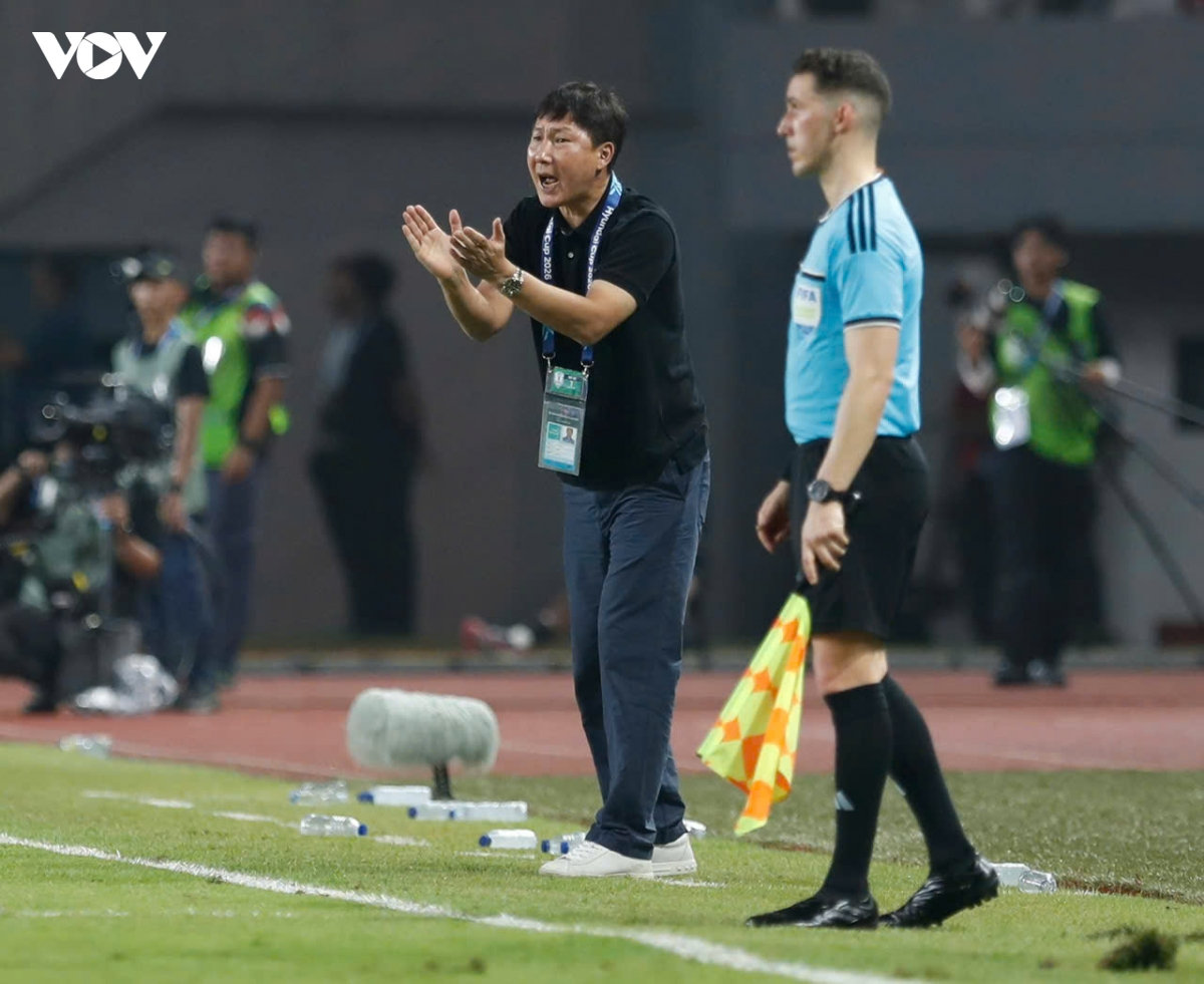 hlv kim sang sik và vị thế đặc biệt cùng Đt việt nam ở asean cup 2026 hình ảnh 3 hlv kim sang sik va vi the dac biet cung Dt viet nam o asean cup 2026 hinh anh 3