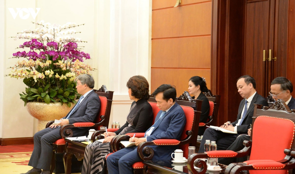 tong bi thu, chu tich nuoc to lam tiep Dai su malaysia chao tu biet hinh anh 3