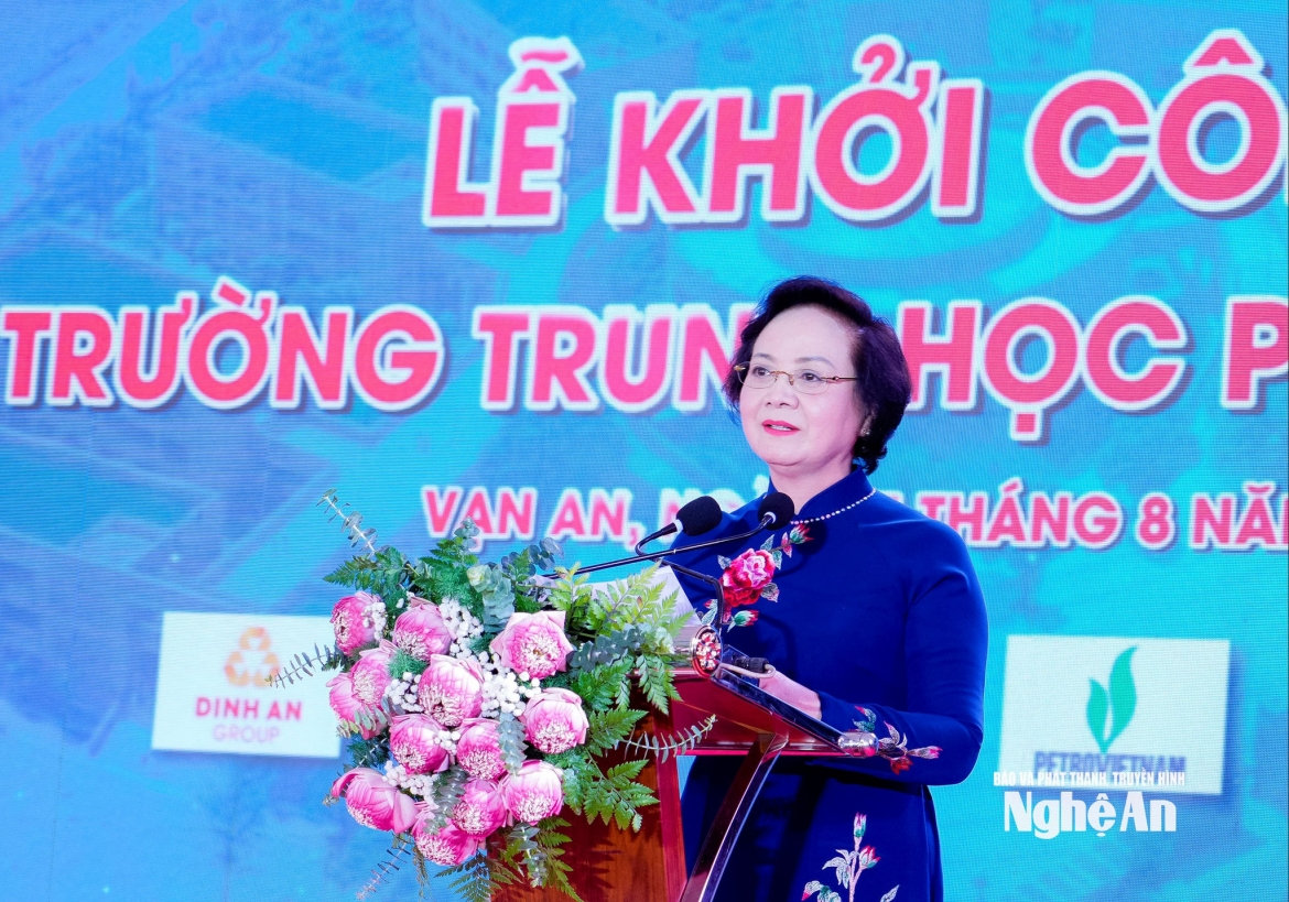 pho thu tuong du le khoi cong xay dung truong thpt nam Dan 1, tinh nghe an hinh anh 1