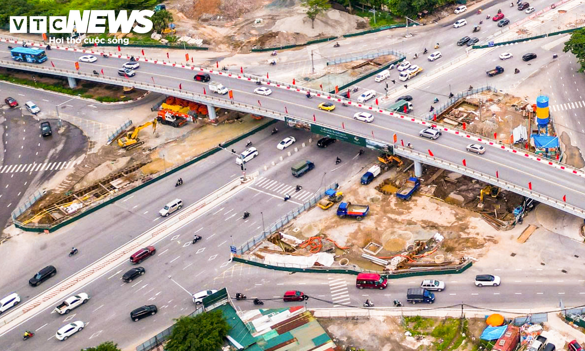 Toàn cảnh hầm chui 6 làn xe ở Hà Nội sau 9 tháng thi công - 3