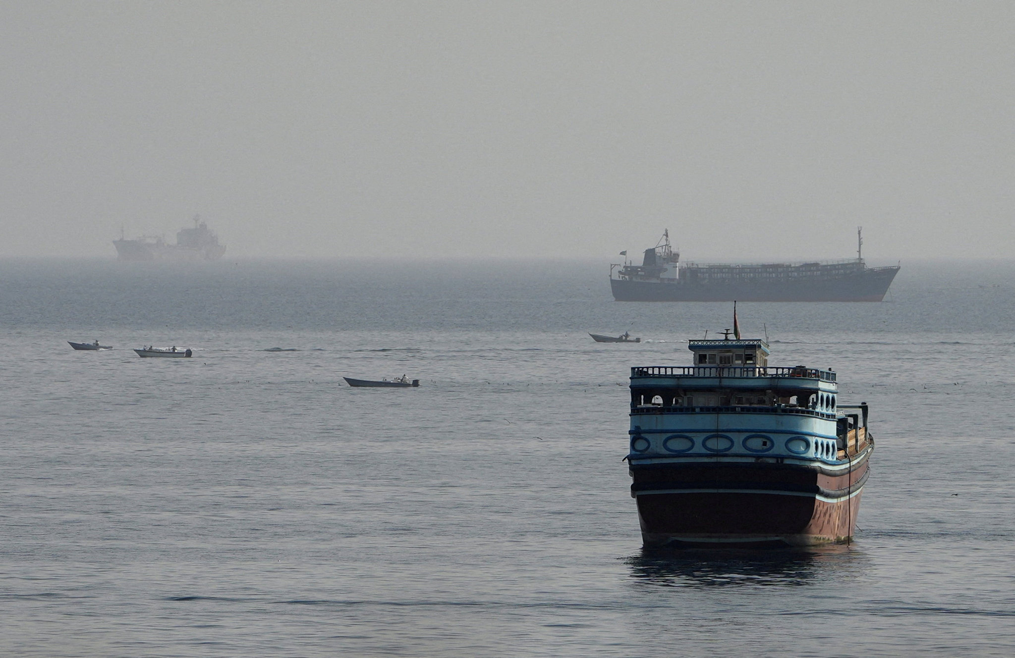 Cả Iran và Mỹ vẫn chưa nhượng bộ về vấn đề eo biển Hormuz. (Ảnh: Reuters)