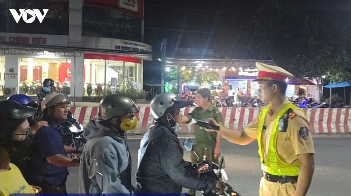 16 cán bộ, đảng viên tây ninh vi phạm nồng độ cồn, chờ xử lý hình ảnh 3 16 can bo, dang vien tay ninh vi pham nong do con, cho xu ly hinh anh 3