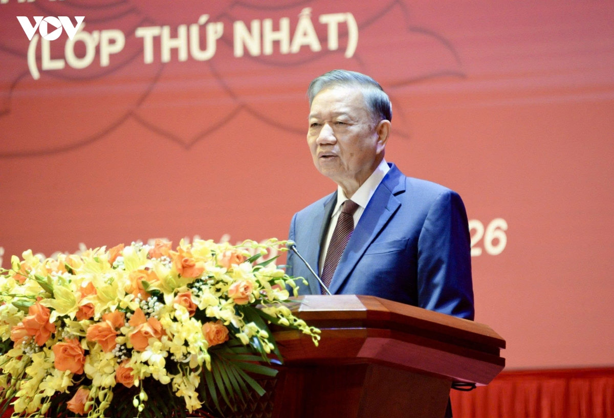khai mac lop cap nhat kien thuc doi voi Uy vien trung uong hinh anh 3