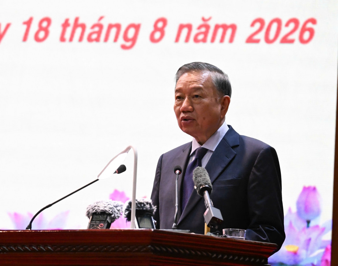 tong bi thu, chu tich nuoc to lam tham su doan bo binh co gioi 308, quan doan 12 hinh anh 2
