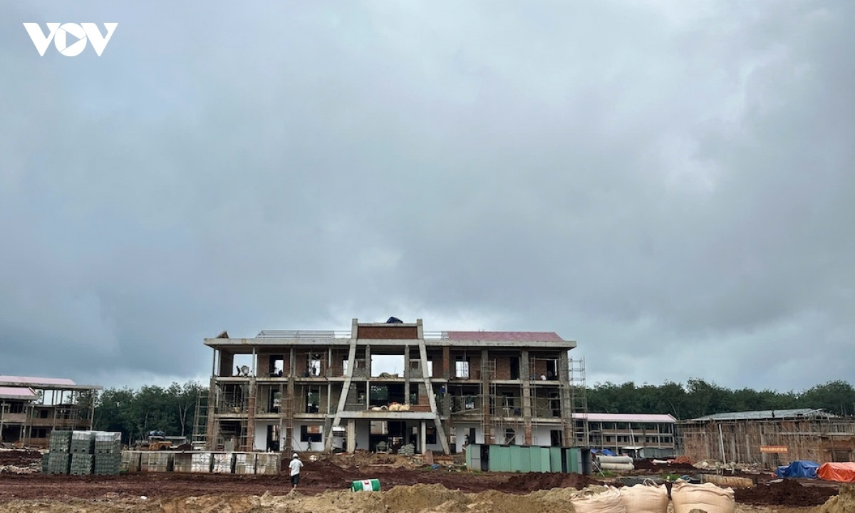 gia lai chạy đua với thời gian để hoàn thành dự án trường liên cấp ở biên giới hình ảnh 2 gia lai chay dua voi thoi gian de hoan thanh du an truong lien cap o bien gioi hinh anh 2