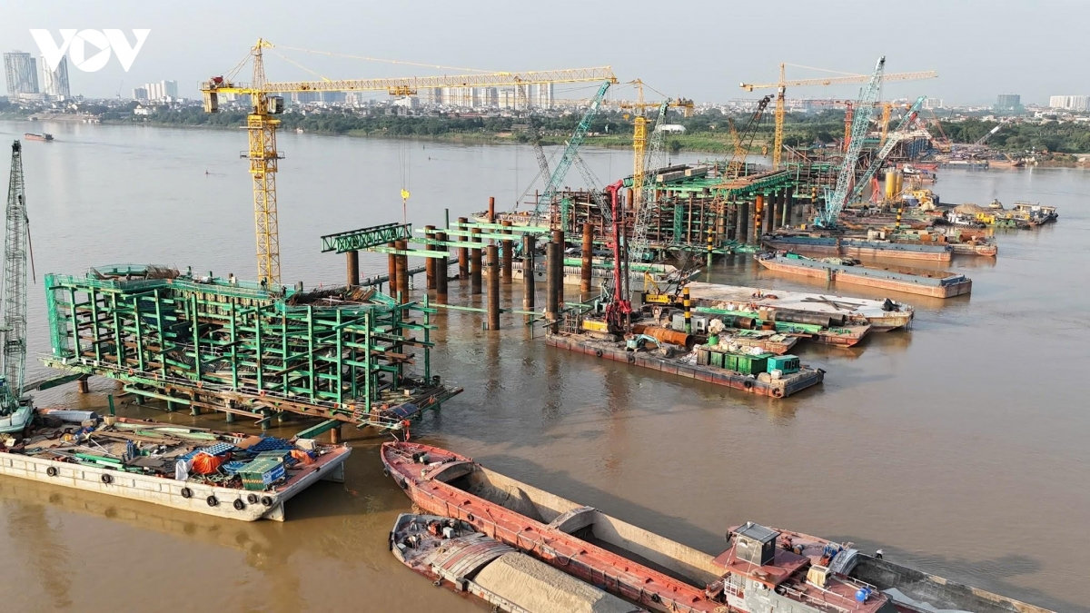 sau gan 8 thang, cau tran hung Dao sap dung nhung nhip vom thep dau tien hinh anh 4