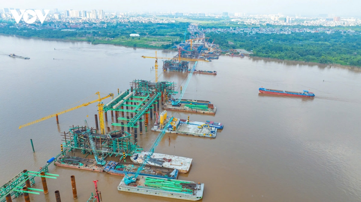 sau gan 8 thang, cau tran hung Dao sap dung nhung nhip vom thep dau tien hinh anh 8