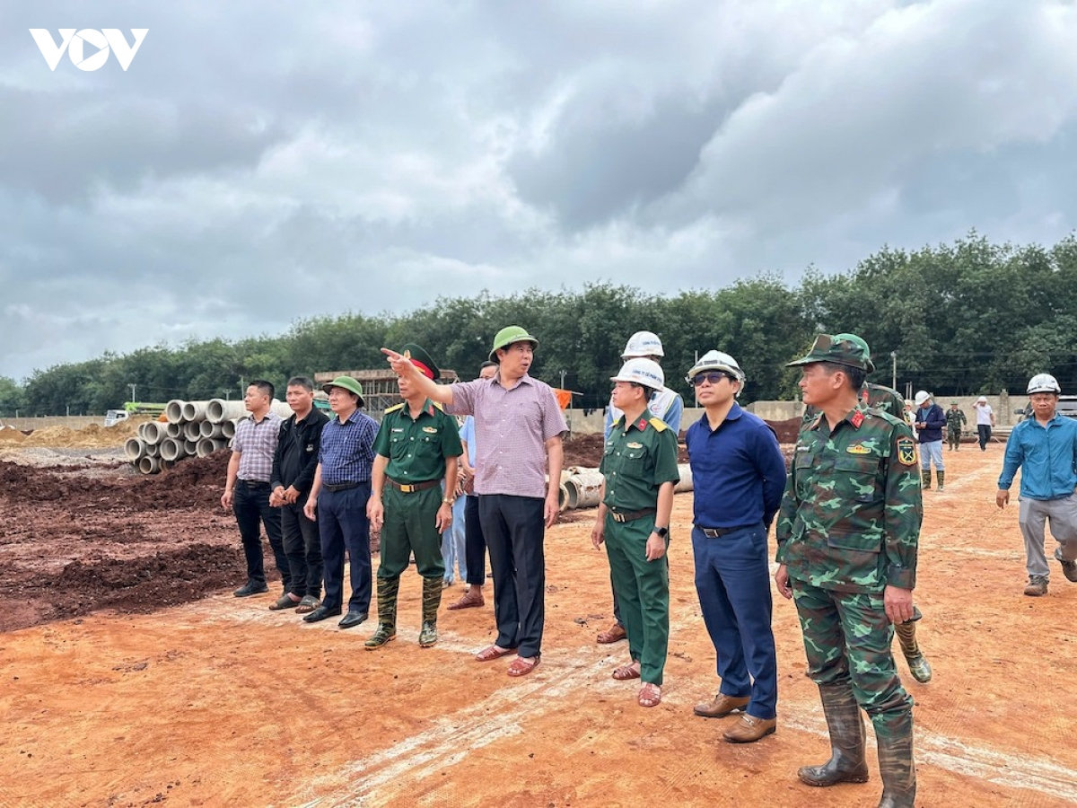 gia lai chạy đua với thời gian để hoàn thành dự án trường liên cấp ở biên giới hình ảnh 4 gia lai chay dua voi thoi gian de hoan thanh du an truong lien cap o bien gioi hinh anh 4