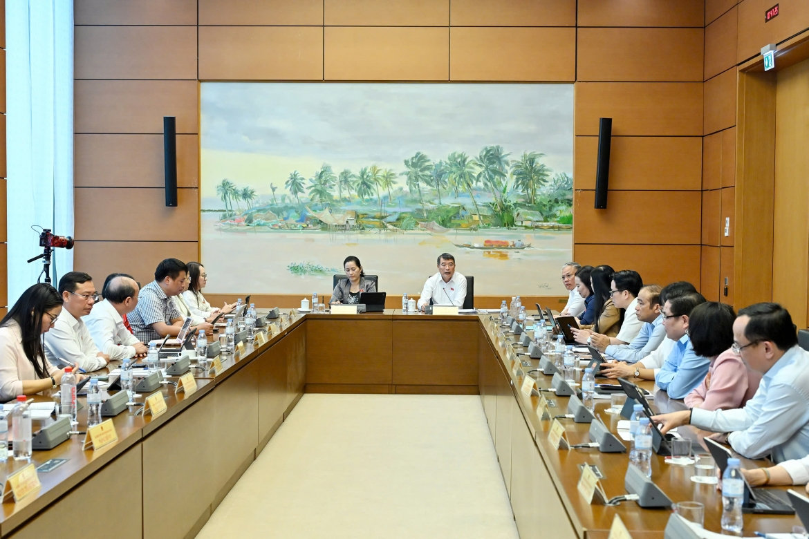 thủ tướng lê minh hưng Đã dùng ngân sách phải kiểm tra, giám sát chặt chẽ hình ảnh 2 thu tuong le minh hung Da dung ngan sach phai kiem tra, giam sat chat che hinh anh 2
