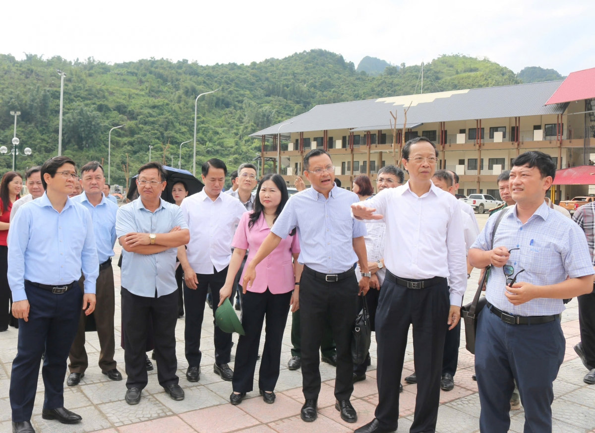 sẵn sàng cho ngày hội khai trường lịch sử nơi biên cương mường khương hình ảnh 1 san sang cho ngay hoi khai truong lich su noi bien cuong muong khuong hinh anh 1