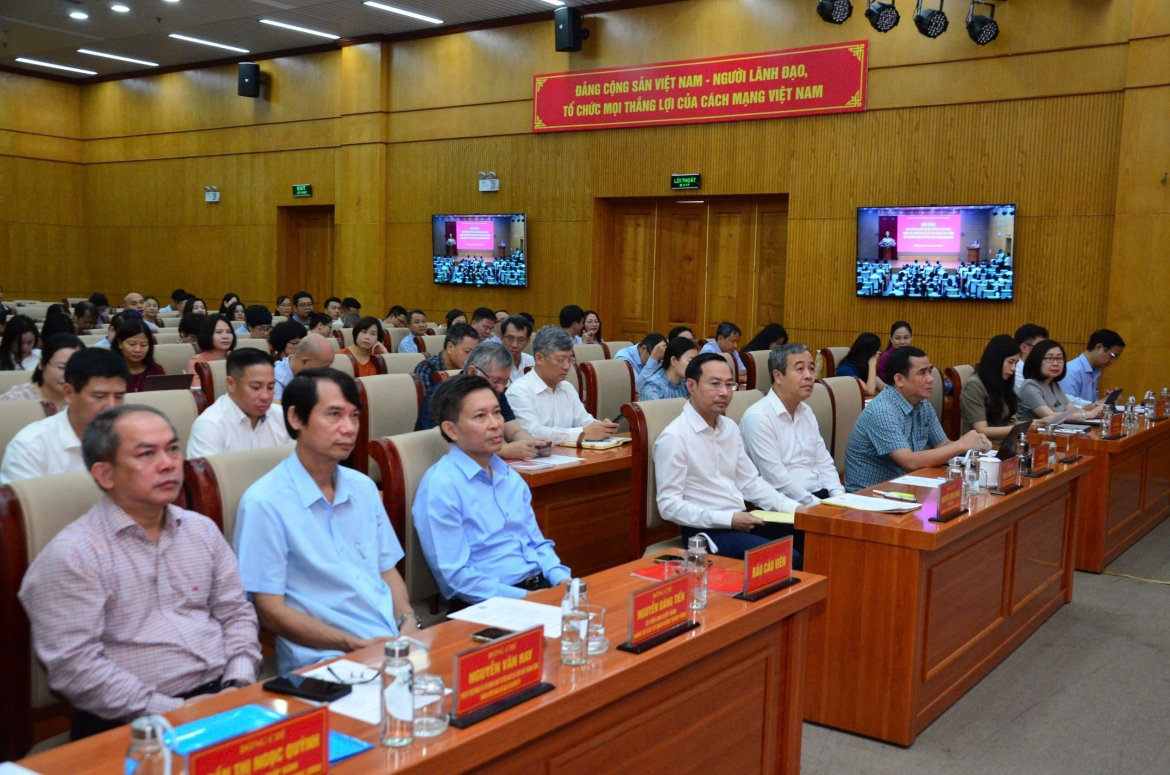 bảo vệ nền tảng tư tưởng của Đảng kết hợp chặt chẽ giữa xây và chống hình ảnh 2 bao ve nen tang tu tuong cua Dang ket hop chat che giua xay va chong hinh anh 2