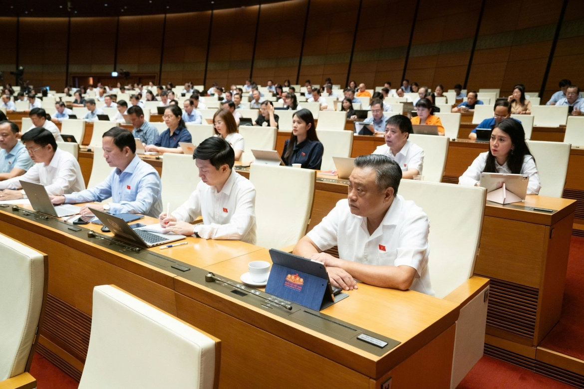 sửa luật Đất đai chuyển mạnh từ bồi thường tài sản sang tái thiết cuộc sống hình ảnh 4 sua luat Dat dai chuyen manh tu boi thuong tai san sang tai thiet cuoc song hinh anh 4
