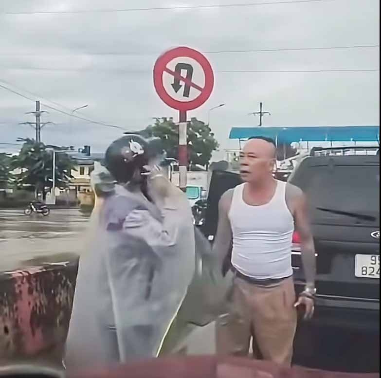 công an bắc ninh xác minh clip người đàn ông tát phụ nữ trên đường hình ảnh 1 cong an bac ninh xac minh clip nguoi dan ong tat phu nu tren duong hinh anh 1