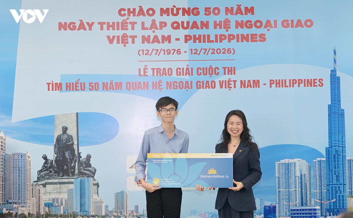 nam sinh tp.hcm đoạt giải nhất cuộc thi tìm hiểu 50 năm quan hệ việt nam - philippines hình ảnh 7 nam sinh tp.hcm doat giai nhat cuoc thi tim hieu 50 nam quan he viet nam - philippines hinh anh 7