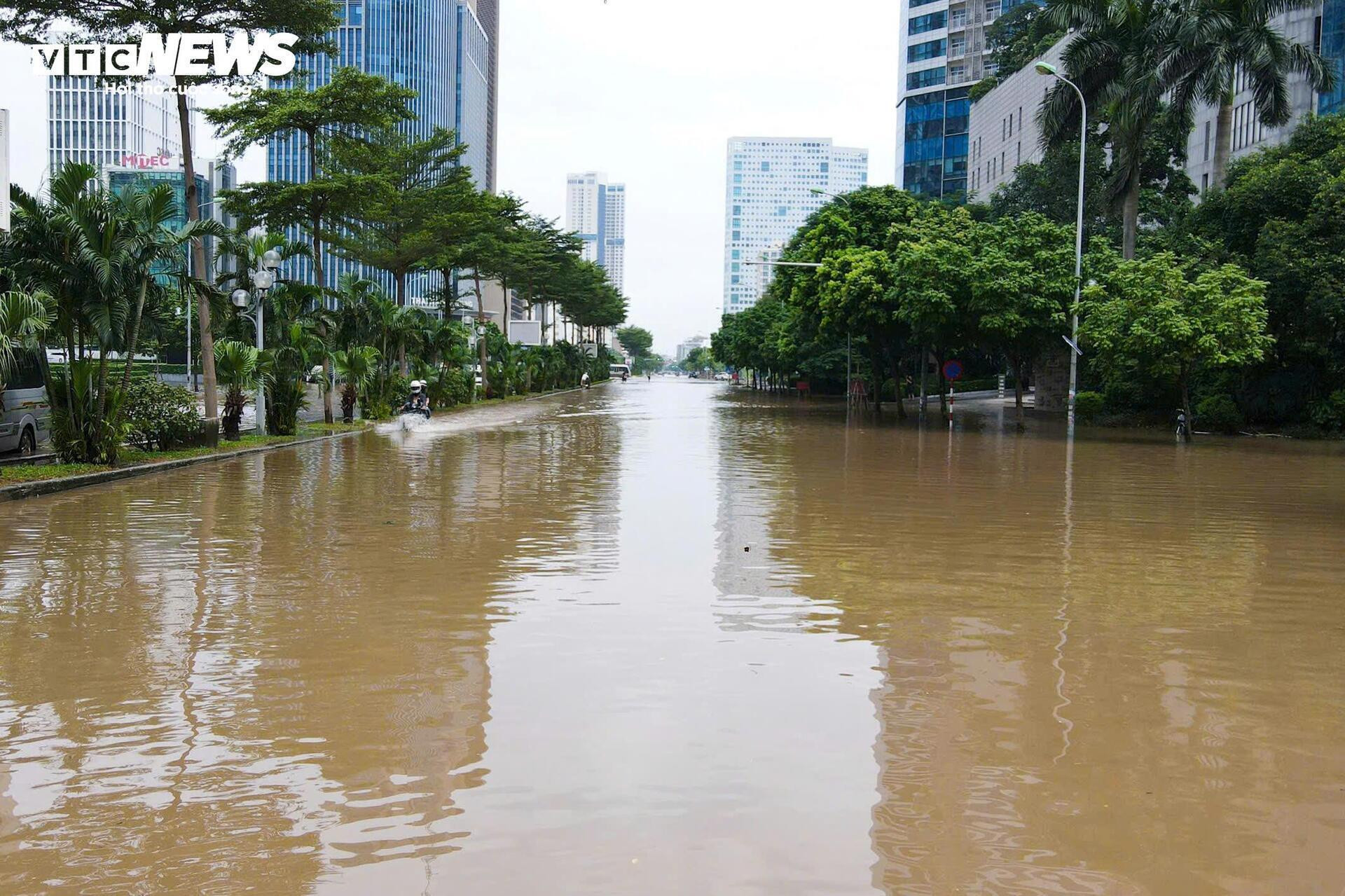 Sau mưa lớn, loạt 'rốn ngập' Hà Nội không còn cảnh nước dâng cao - 22