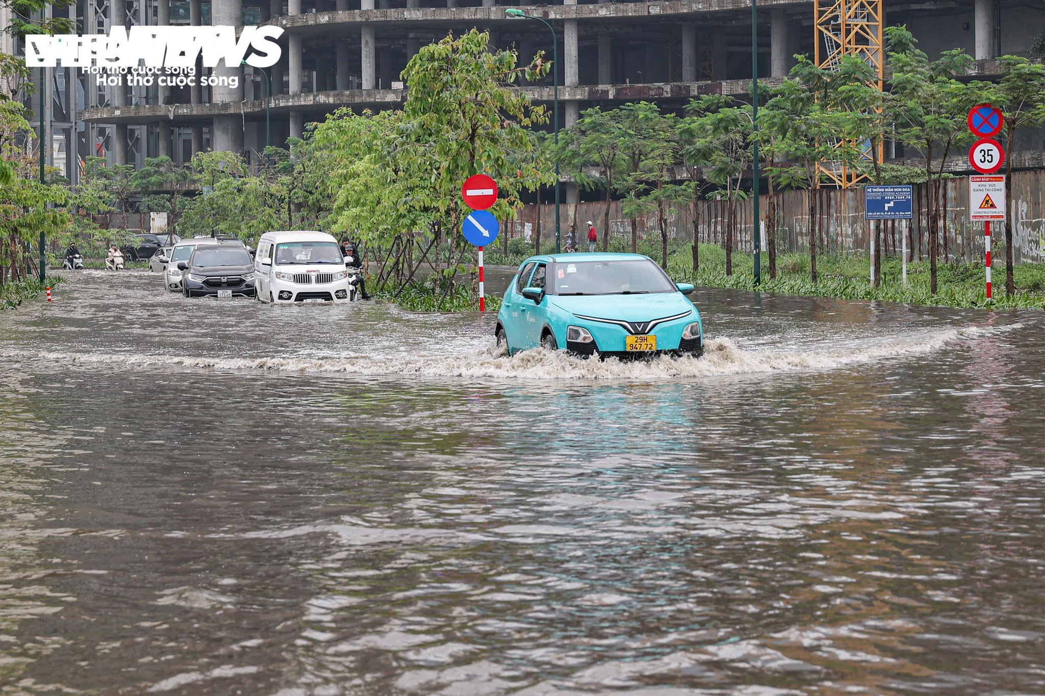 Sau mưa lớn, loạt 'rốn ngập' Hà Nội không còn cảnh nước dâng cao - 17