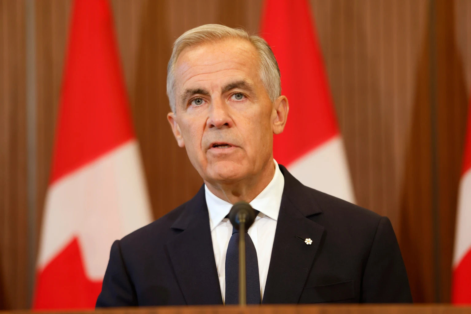 Thủ tướng Canada Mark Carney tuyên bố áp thuế đáp trả Mỹ. (Ảnh: AP)