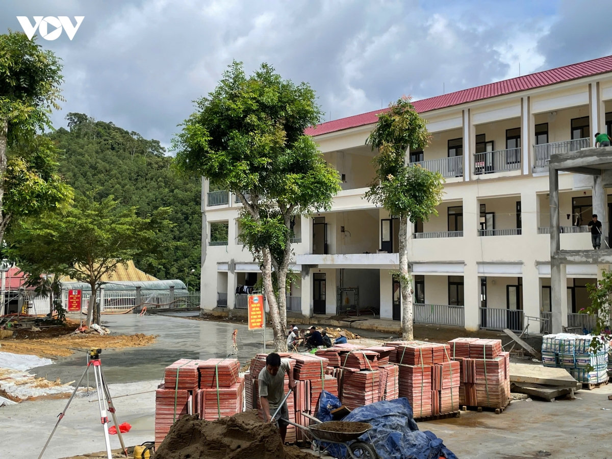 truong noi tru vung bien thanh hoa gap rut ve dich truoc nam hoc moi hinh anh 15