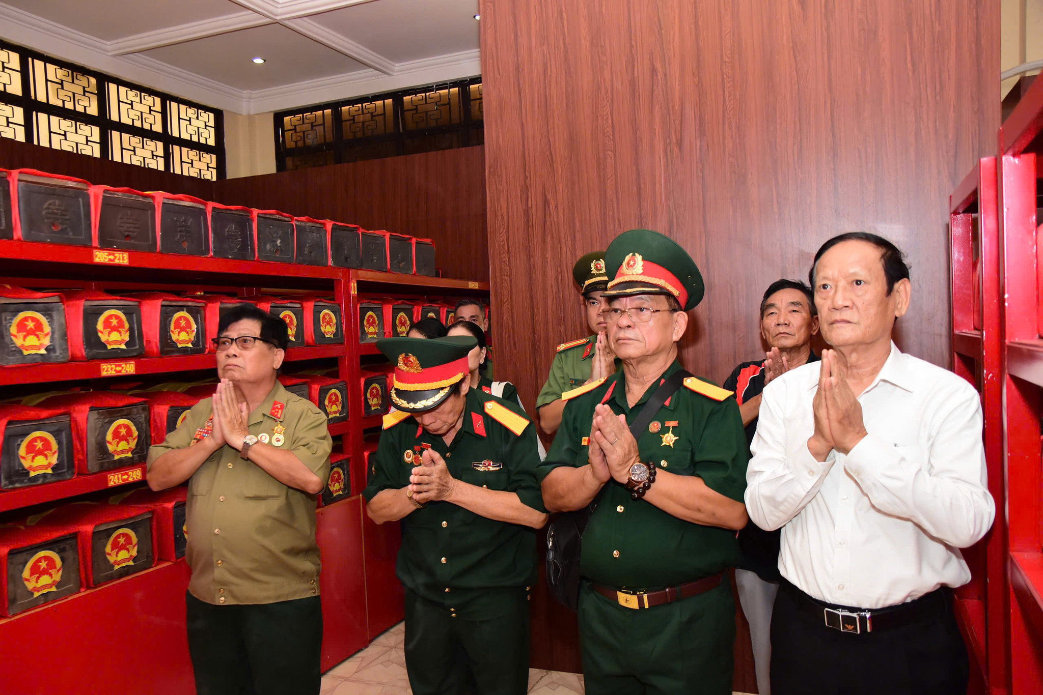 Đến nay, lực lượng tìm kiếm đã quy tập 494 hài cốt liệt sĩ tại công viên Lê Thị Riêng.