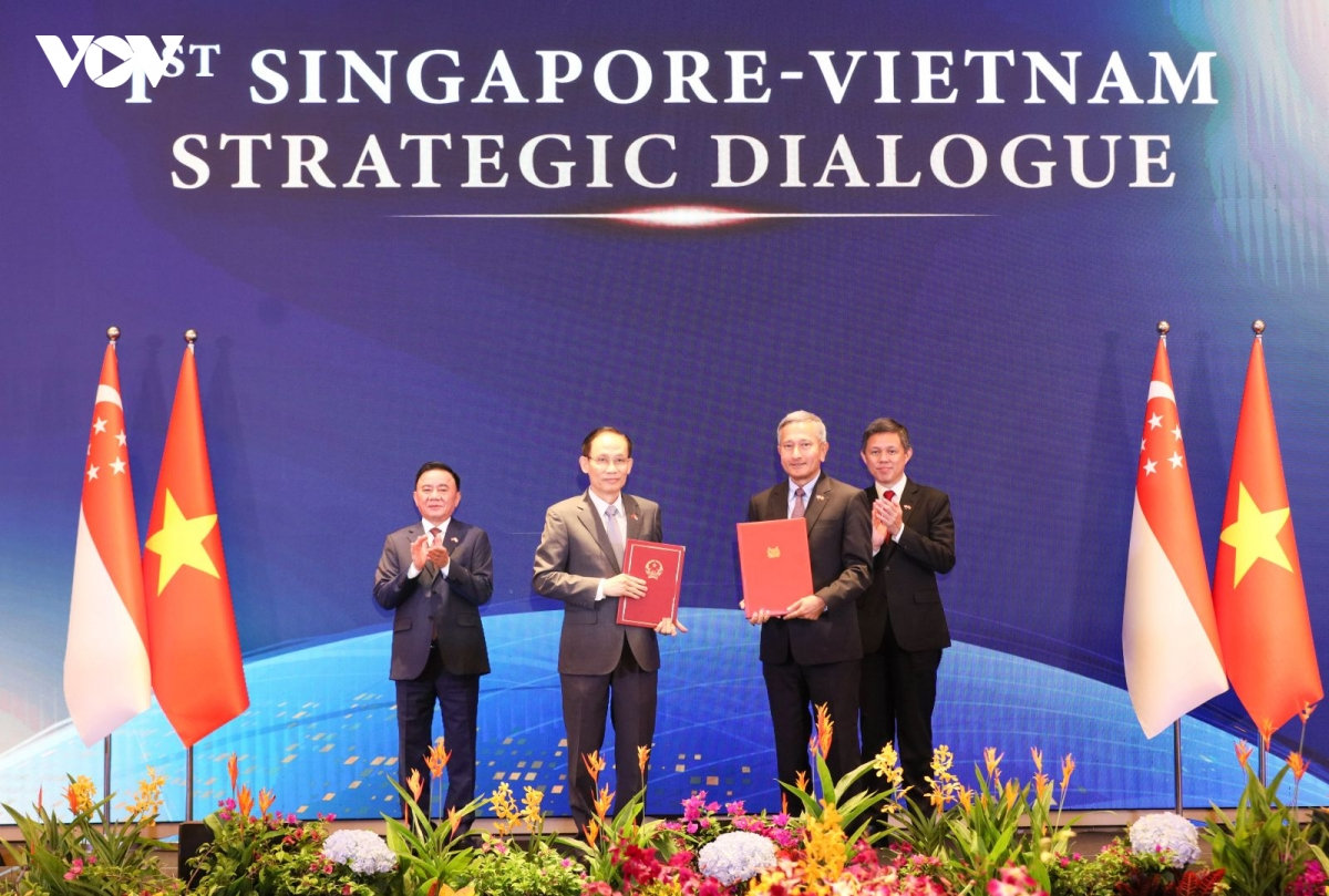 thường trực ban bí thư đồng chủ trì Đối thoại chiến lược việt nam - singapore hình ảnh 3 thuong truc ban bi thu dong chu tri Doi thoai chien luoc viet nam - singapore hinh anh 3