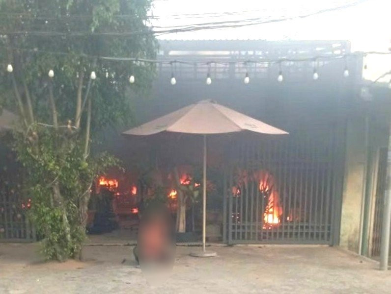 phóng hỏa đốt nhà người tình vì mâu thuẫn tình cảm hình ảnh 1 phong hoa dot nha nguoi tinh vi mau thuan tinh cam hinh anh 1