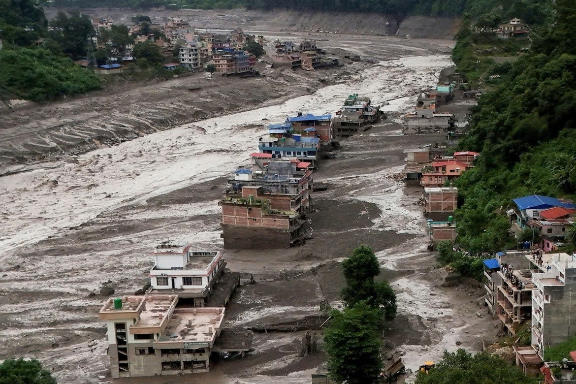 việt nam gửi điện thăm hỏi trung quốc và nepal về thiên tai hình ảnh 1 viet nam gui dien tham hoi trung quoc va nepal ve thien tai hinh anh 1