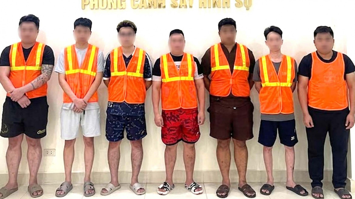 triệt phá đường dây buôn bán khí cười, khởi tố 9 đối tượng hình ảnh 1 triet pha duong day buon ban khi cuoi, khoi to 9 doi tuong hinh anh 1