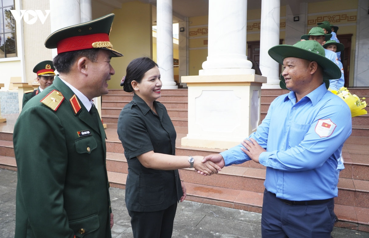 Đội k53 xuất quân thực hiện tìm kiếm, quy tập hài cốt liệt sĩ tại lào, campuchia hình ảnh 1 Doi k53 xuat quan thuc hien tim kiem, quy tap hai cot liet si tai lao, campuchia hinh anh 1