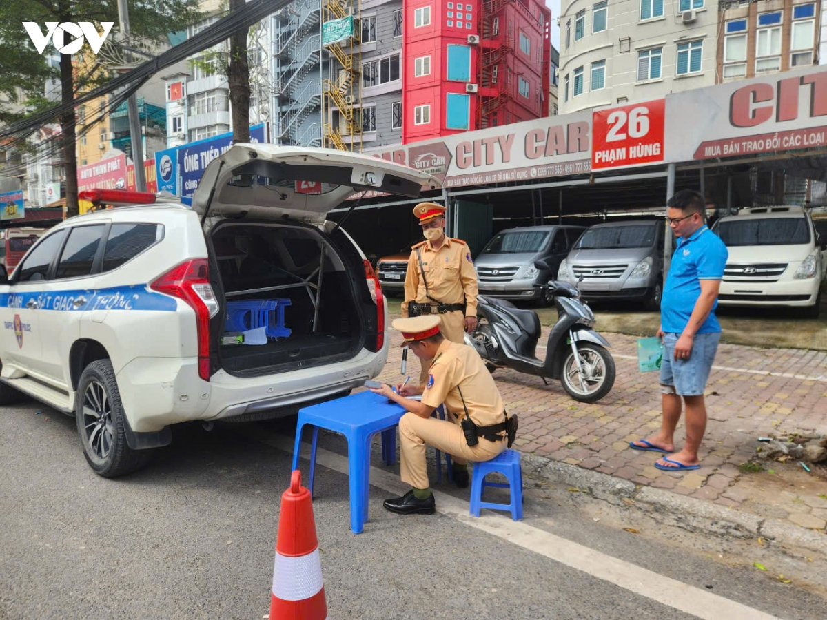 ngày đầu nghỉ lễ 2 9 bến xe hà nội vắng khách, nội bài vẫn thông thoáng hình ảnh 14 ngay dau nghi le 2 9 ben xe ha noi vang khach, noi bai van thong thoang hinh anh 14