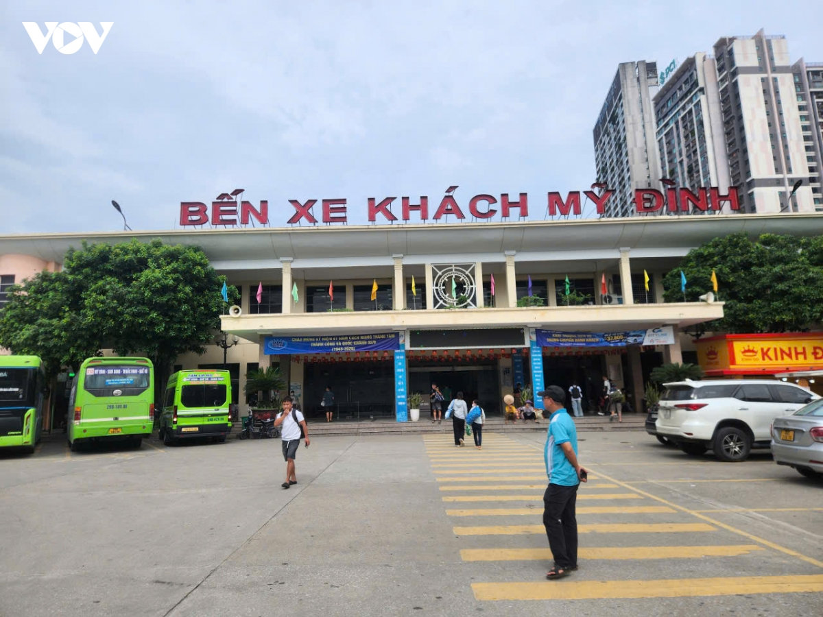 ngày đầu nghỉ lễ 2 9 bến xe hà nội vắng khách, nội bài vẫn thông thoáng hình ảnh 1 ngay dau nghi le 2 9 ben xe ha noi vang khach, noi bai van thong thoang hinh anh 1