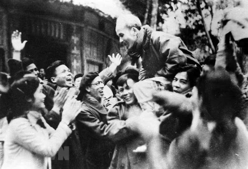 nghệ thuật tập hợp lực lượng và ngọn cờ việt minh trong cách mạng tháng tám hình ảnh 3 nghe thuat tap hop luc luong va ngon co viet minh trong cach mang thang tam hinh anh 3