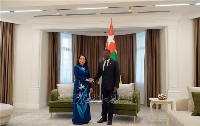 phó chủ tịch nước võ thị Ánh xuân tiếp tổng thư ký cica và chủ tịch hĐbt togo hình ảnh 2 pho chu tich nuoc vo thi Anh xuan tiep tong thu ky cica va chu tich hDbt togo hinh anh 2