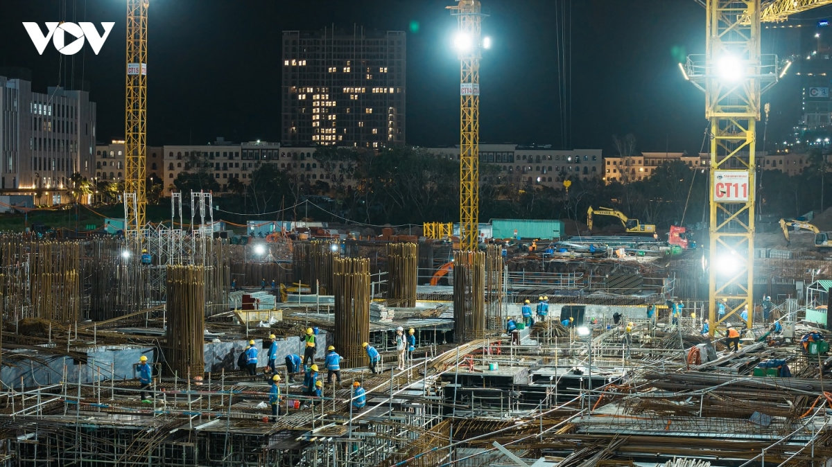 hơn 15.500 kỹ sư, công nhân làm việc xuyên lễ trên đại công trường apec 2027 hình ảnh 2 hon 15.500 ky su, cong nhan lam viec xuyen le tren dai cong truong apec 2027 hinh anh 2