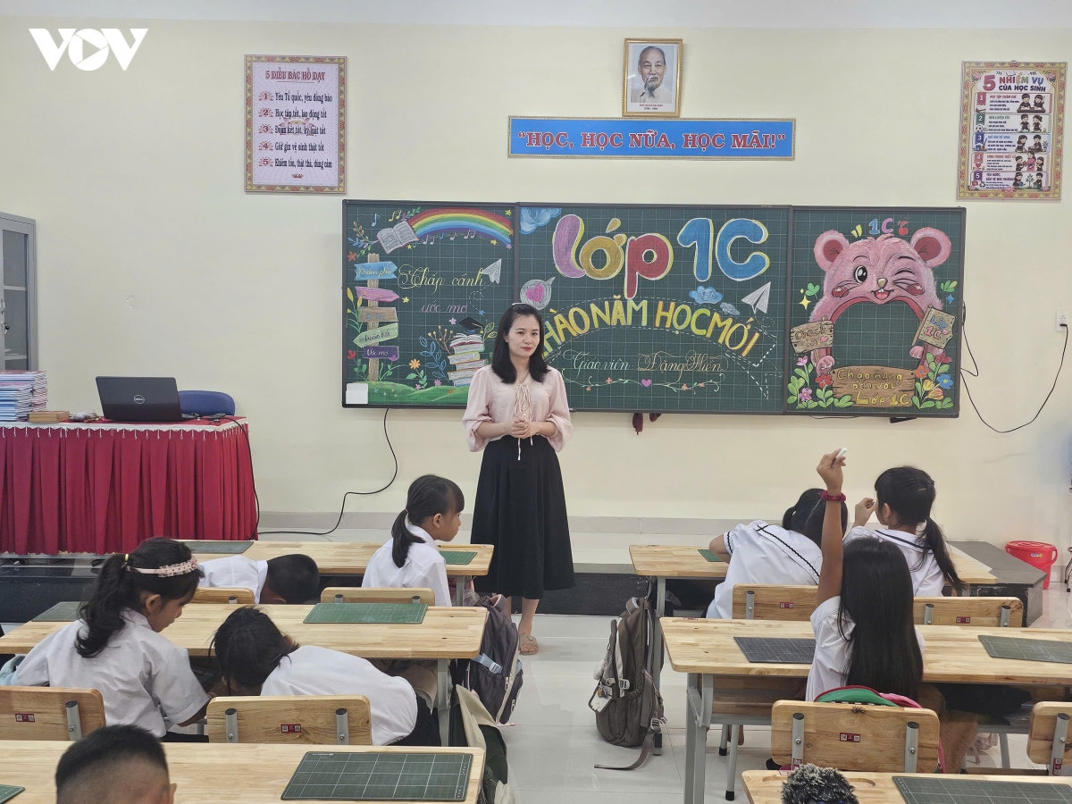 chăm sóc bán trú học sinh lớp 1 ở trường liên cấp vùng biên giới quảng ngãi hình ảnh 5 cham soc ban tru hoc sinh lop 1 o truong lien cap vung bien gioi quang ngai hinh anh 5