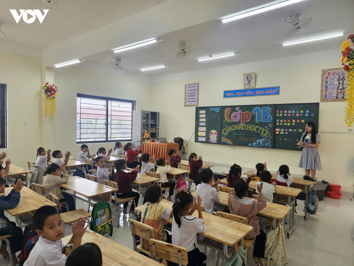 chăm sóc bán trú học sinh lớp 1 ở trường liên cấp vùng biên giới quảng ngãi hình ảnh 2 cham soc ban tru hoc sinh lop 1 o truong lien cap vung bien gioi quang ngai hinh anh 2