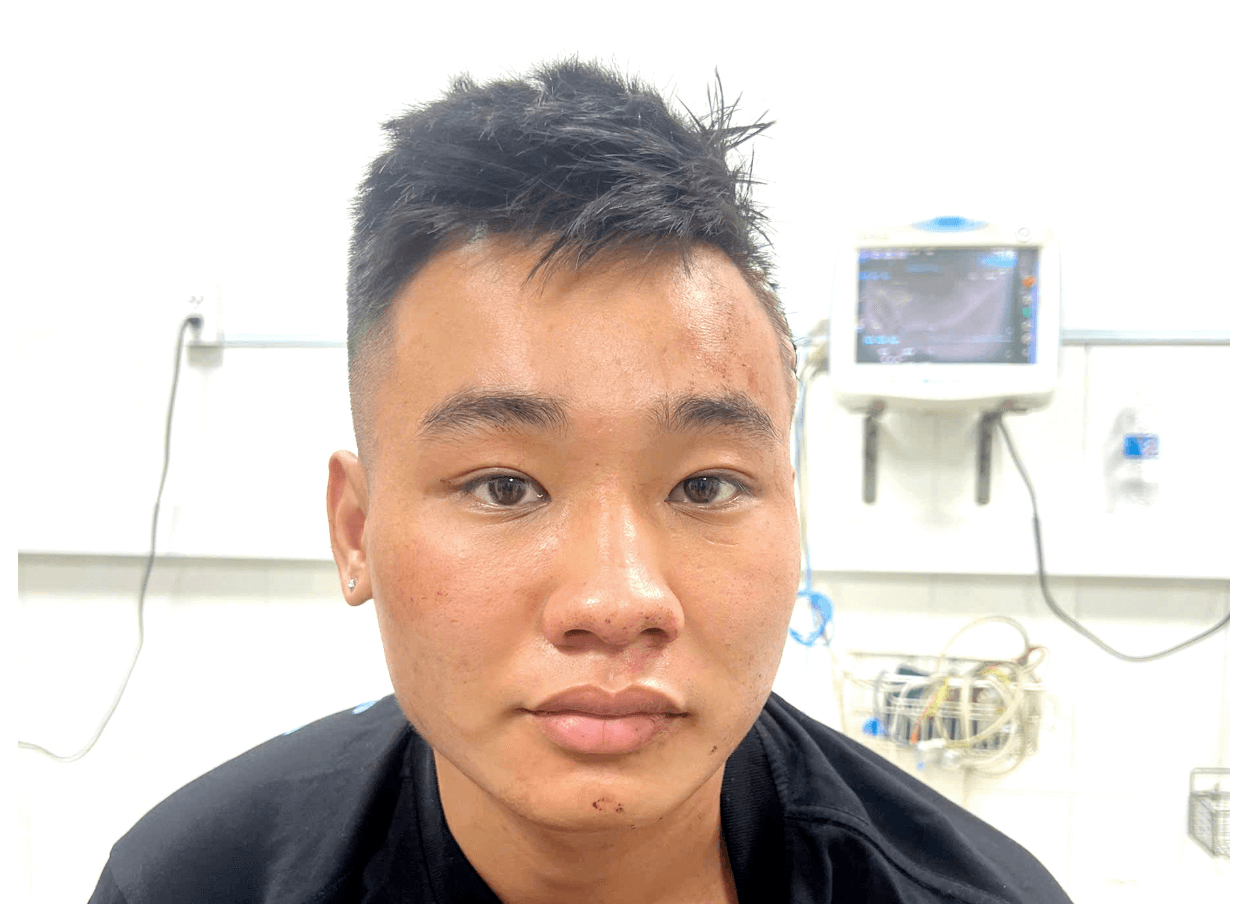 Nguyễn Đức Anh (21 tuổi, trú khu phố 1, phường Hố Nai) - kẻ gây ra thảm án ở TP Đồng Nai bị khởi tố, bắt tạm giam để điều tra về tội ”Giết người“.