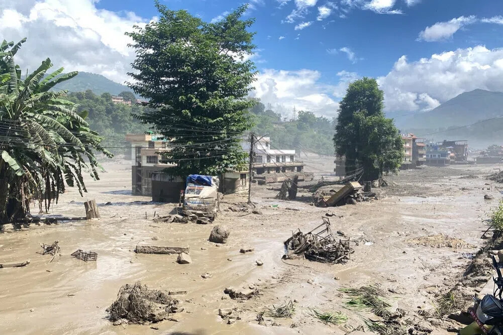 nepal to chuc quoc tang tuong niem cac nan nhan vu lu quet hinh anh 1
