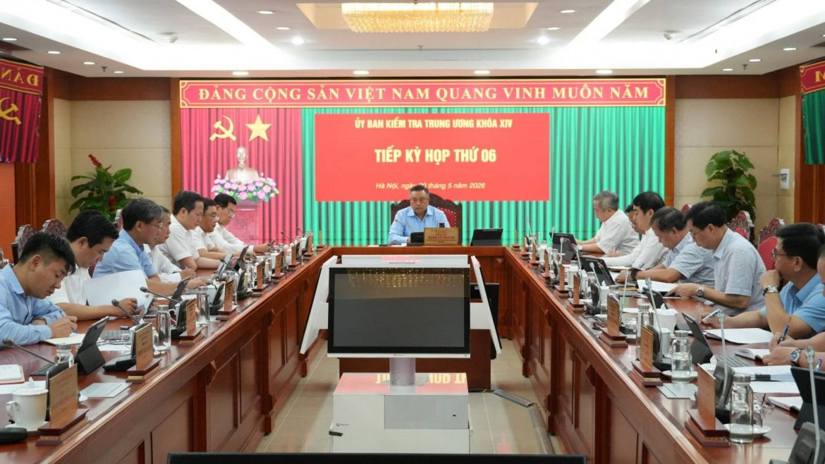 quy định mới của bộ chính trị về kỷ luật tổ chức đảng, đảng viên vi phạm hình ảnh 1 quy dinh moi cua bo chinh tri ve ky luat to chuc dang, dang vien vi pham hinh anh 1