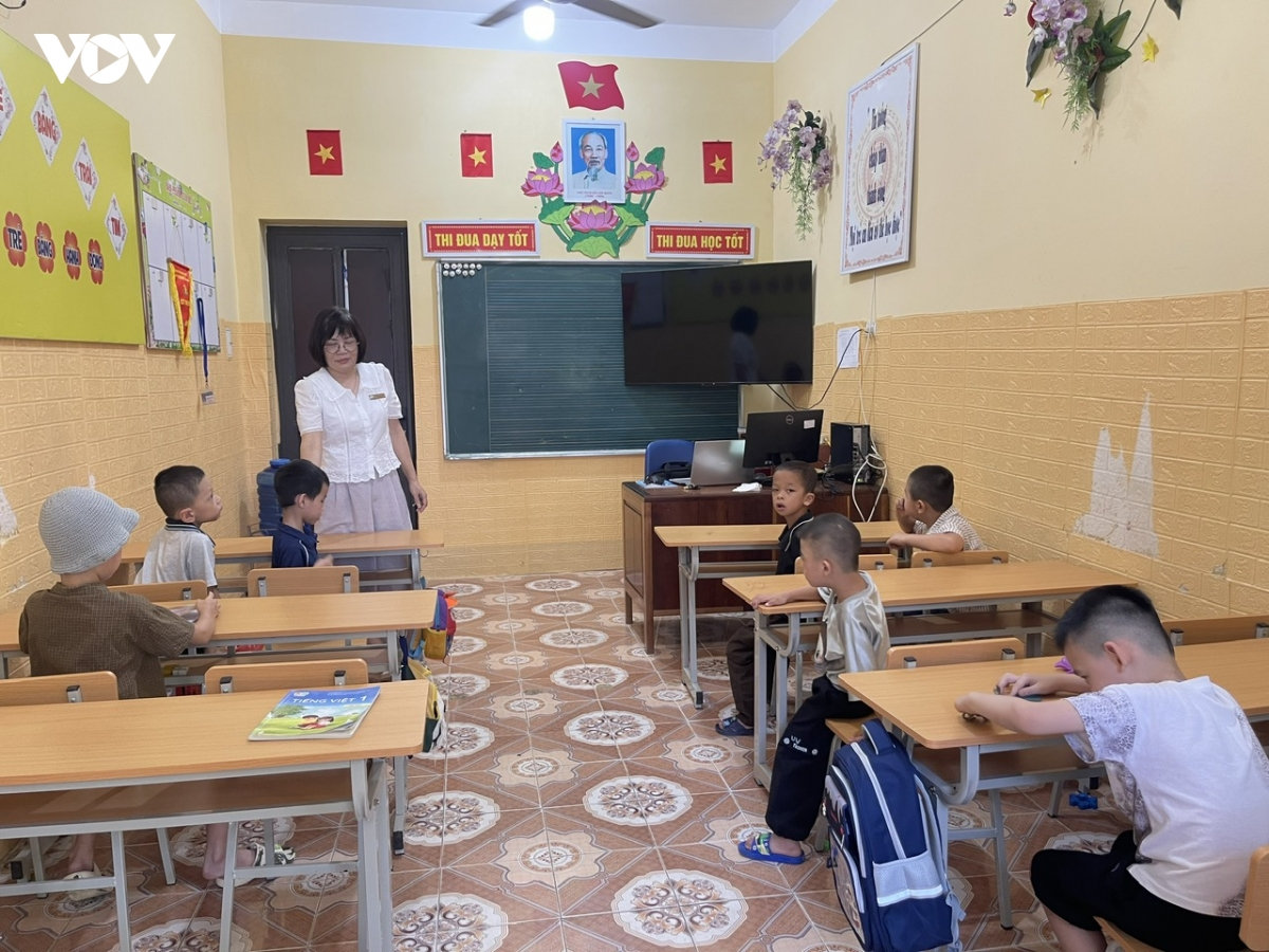 noi nam hoc moi bat dau tu yeu thuong va kien nhan hinh anh 1