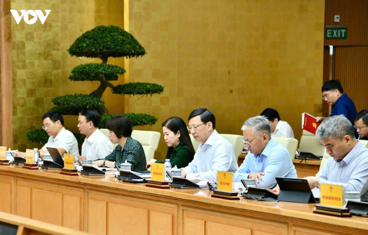thủ tướng làm việc với các bộ, ngành về hoàn thiện 4 dự án luật quan trọng hình ảnh 3 thu tuong lam viec voi cac bo, nganh ve hoan thien 4 du an luat quan trong hinh anh 3