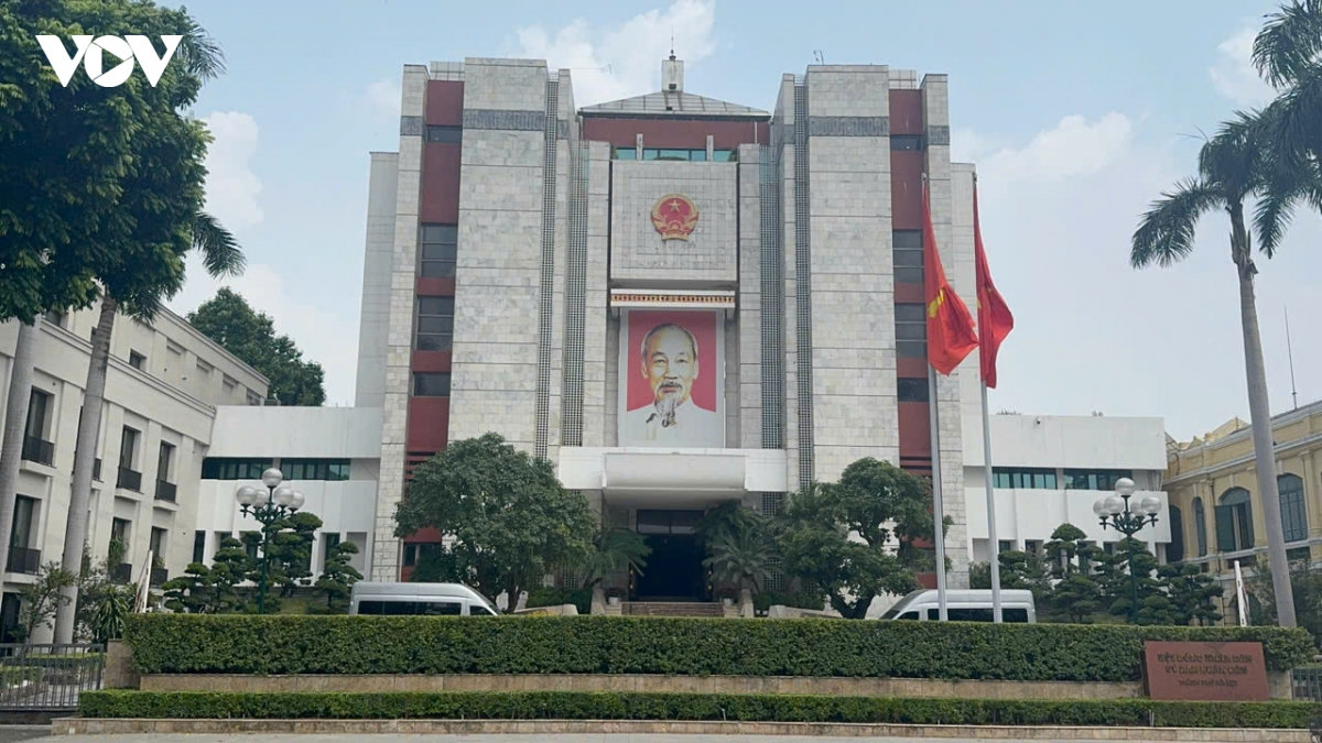 người dân nói gì về đề xuất xây dựng khải hoàn môn bên hồ hoàn kiếm hình ảnh 6 nguoi dan noi gi ve de xuat xay dung khai hoan mon ben ho hoan kiem hinh anh 6