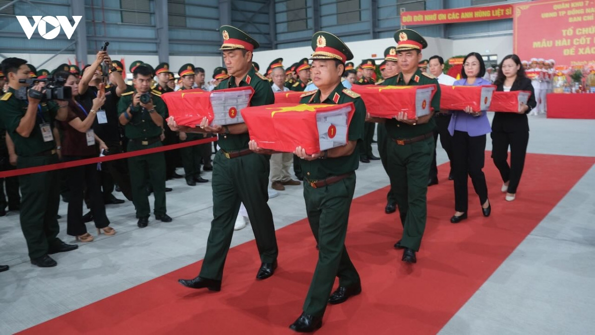 Dua hon 13.500 mau hai cot liet si tu Dong nai, tay ninh, lam Dong di giam dinh adn hinh anh 6