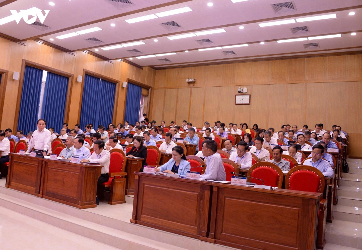 thuong truc ban bi thu trao doi chuyen de xay dung Dang voi cac Uy vien trung uong hinh anh 6