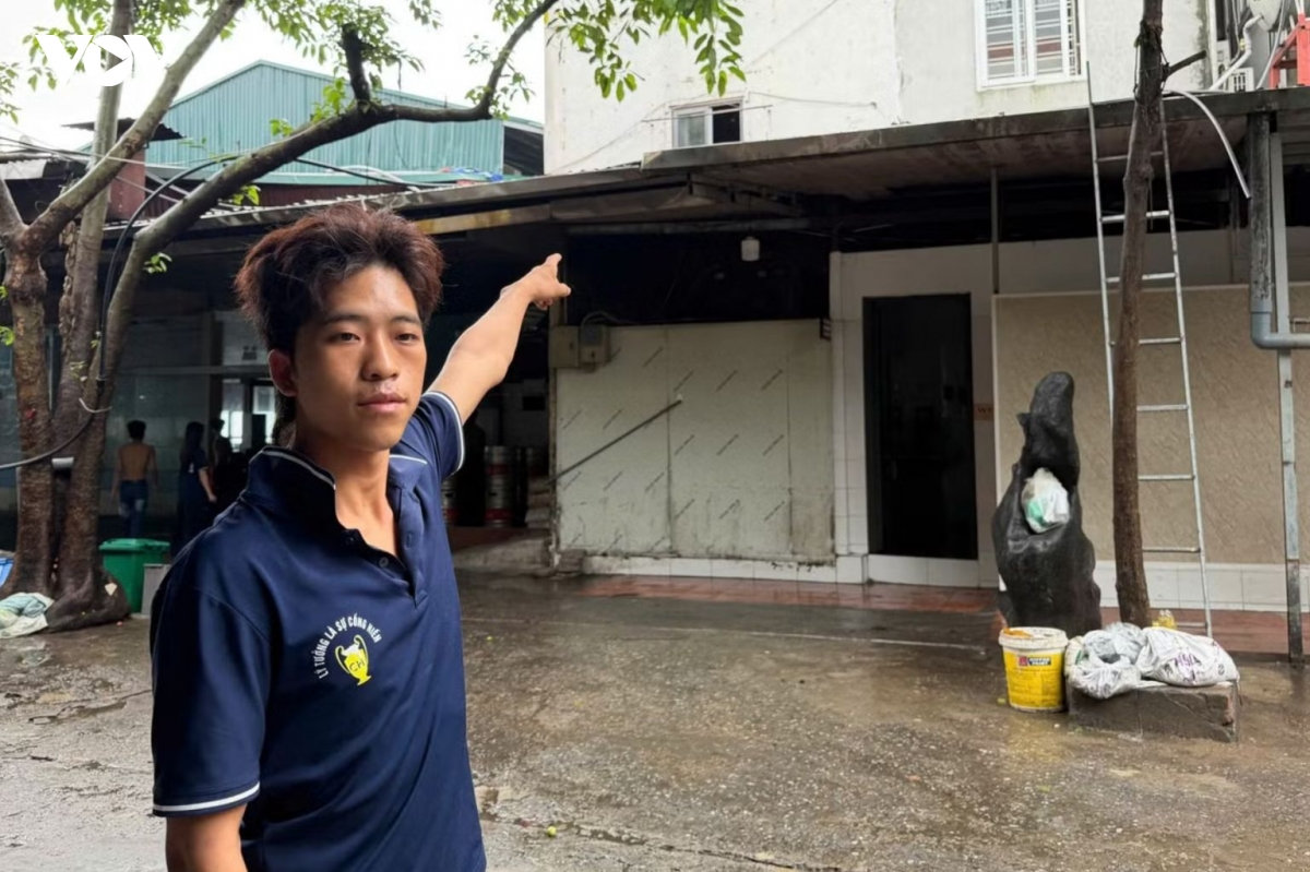 nhân chứng kể khoảnh khắc bắc thang cứu 2 mẹ con trong vụ cháy ở tây hồ, hà nội hình ảnh 1 nhan chung ke khoanh khac bac thang cuu 2 me con trong vu chay o tay ho, ha noi hinh anh 1