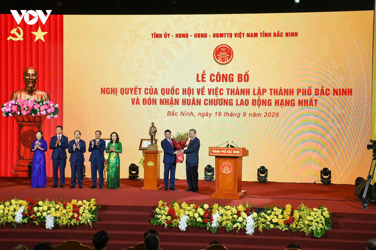 tổng bí thư, chủ tịch nước tô lâm dự lễ công bố thành lập thành phố bắc ninh hình ảnh 6 tong bi thu, chu tich nuoc to lam du le cong bo thanh lap thanh pho bac ninh hinh anh 6