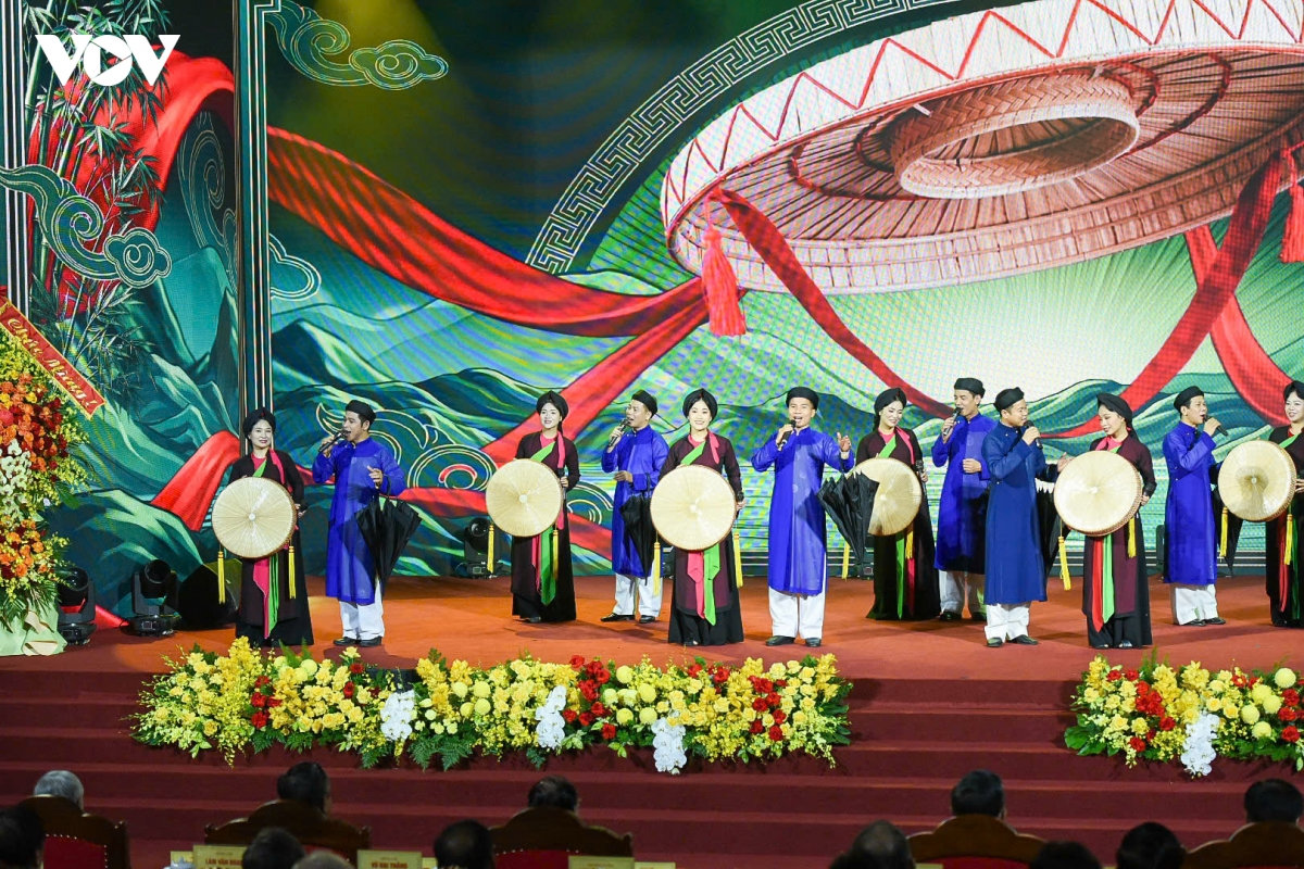tổng bí thư, chủ tịch nước tô lâm dự lễ công bố thành lập thành phố bắc ninh hình ảnh 9 tong bi thu, chu tich nuoc to lam du le cong bo thanh lap thanh pho bac ninh hinh anh 9