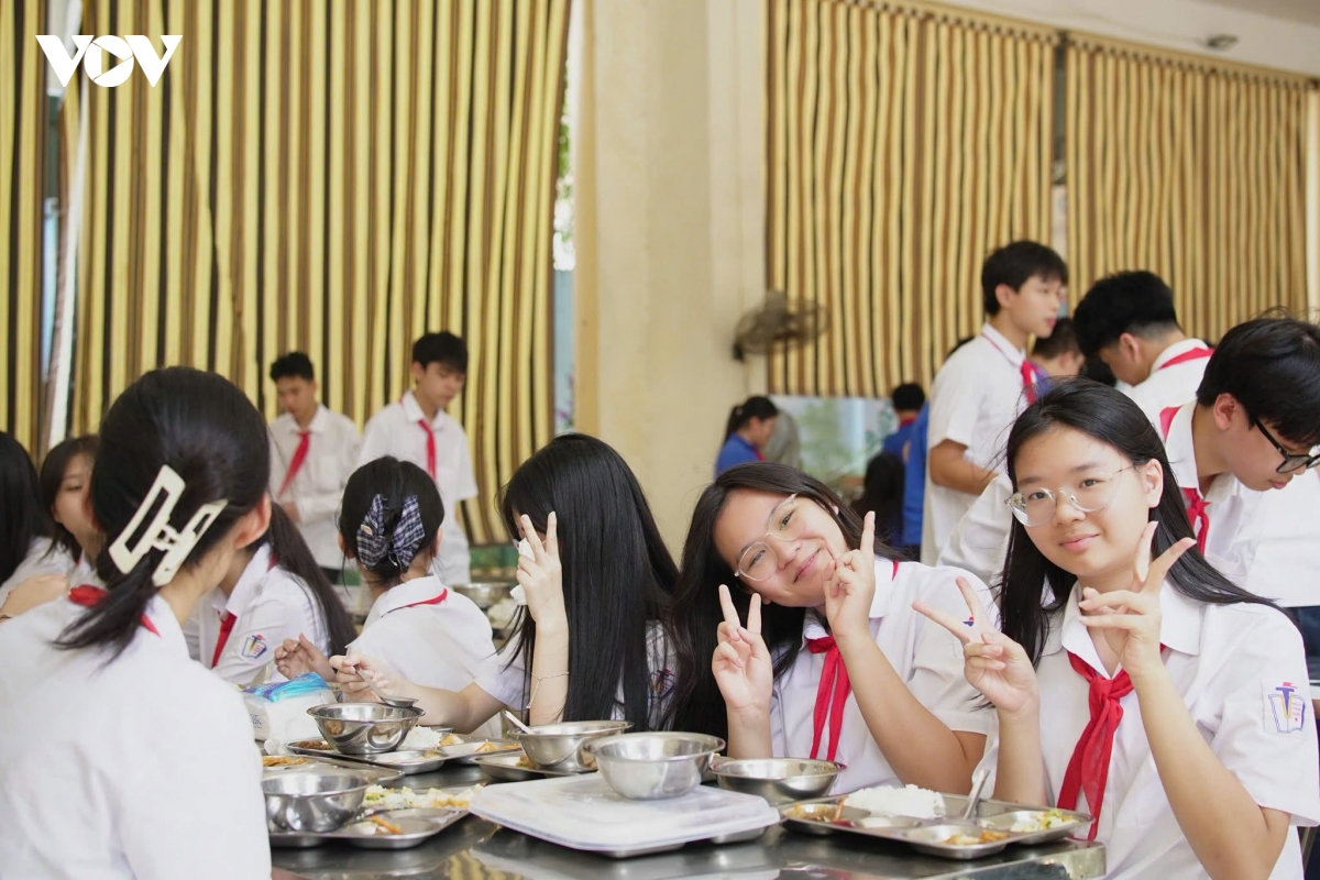 trường học cần làm gì để bữa ăn bán trú không trở thành nỗi lo hình ảnh 4 truong hoc can lam gi de bua an ban tru khong tro thanh noi lo hinh anh 4